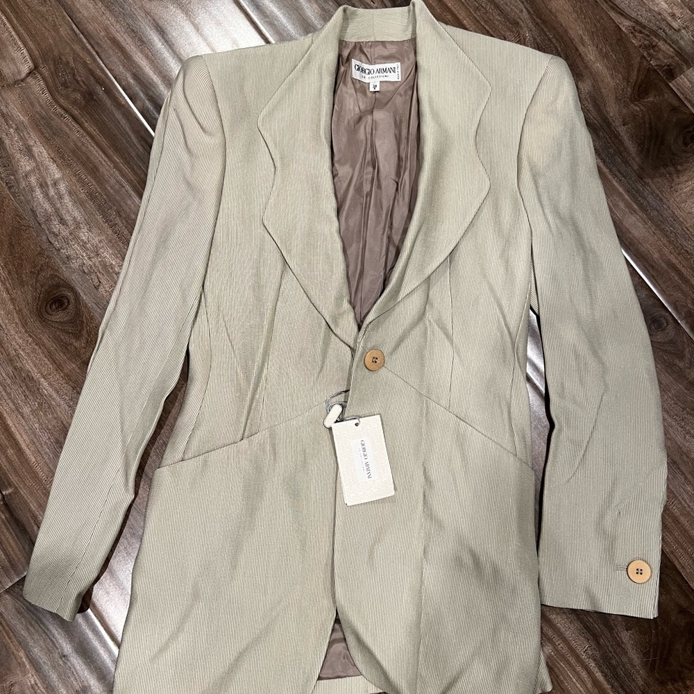 Vintage Georgia Armani Set. Skirt suit- two piece